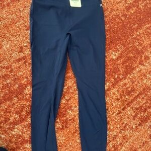 Fabletics blue leggings